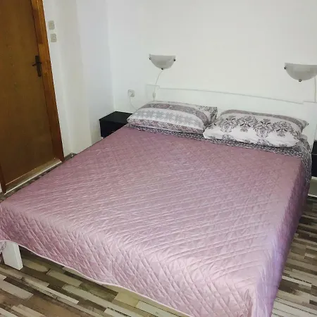 Bruna Apartment